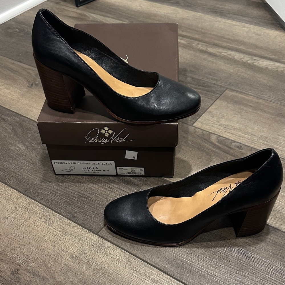 Patricia Nash Classic Black Heels
